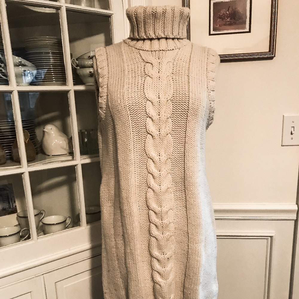 GAP Chunky Sleeveless Cream Sweater Dress